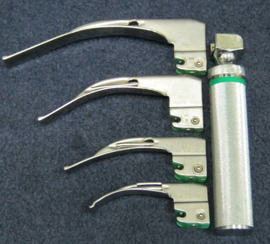 Fiber Optic Laryngoscope Set: