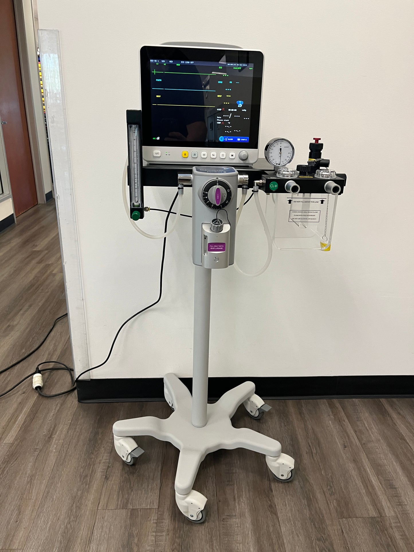 Whittemore Veterinary Anesthesia Machine with Veterinary CO2 Monitor