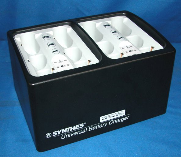 Synthes 530.601 Universal Battery Charger