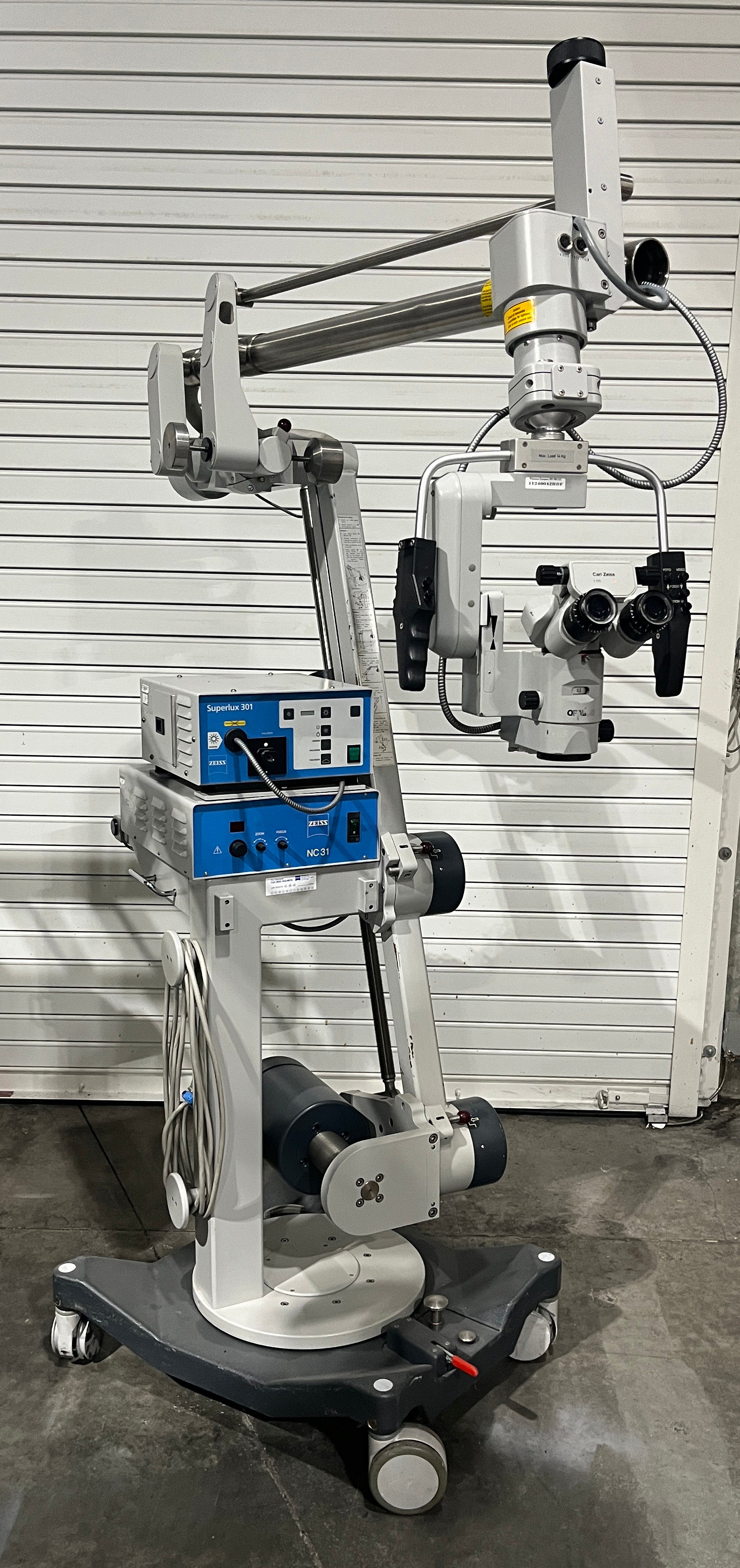 ZEISS OPMI CS NC31 MICROSCOPE – Whittemore Enterprises, Inc.