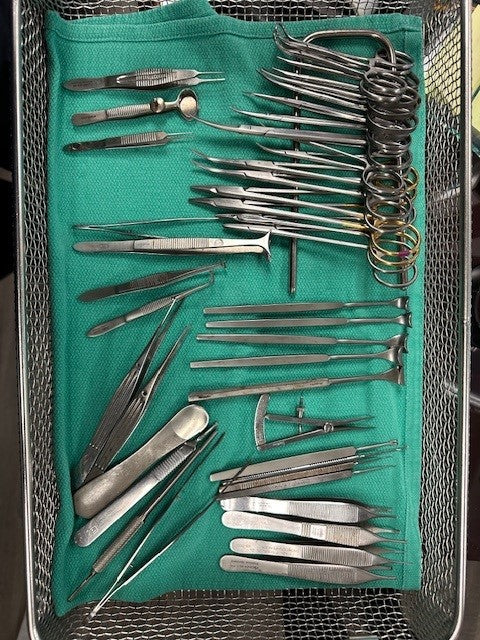 Bleph Instrument Set