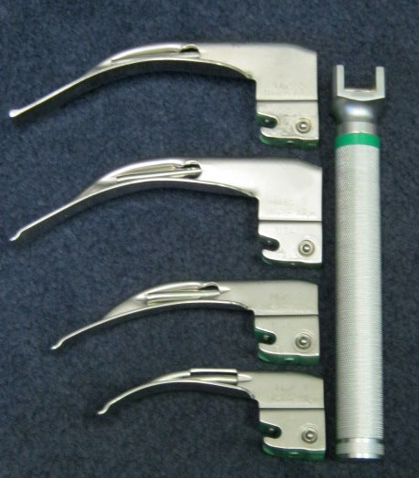 Fiber Optic Laryngoscope Set: