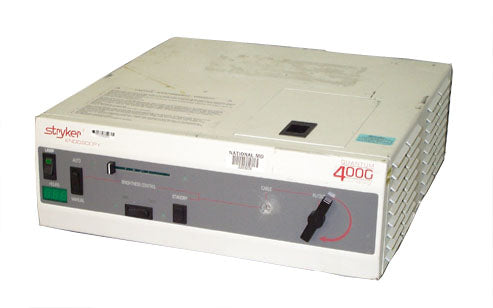 Stryker Quantum 4000 Light Source