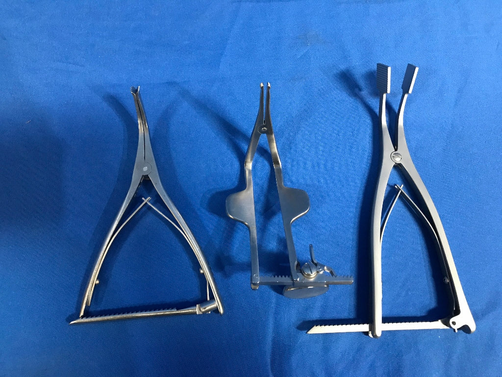 DISTRACTION FORCEPS