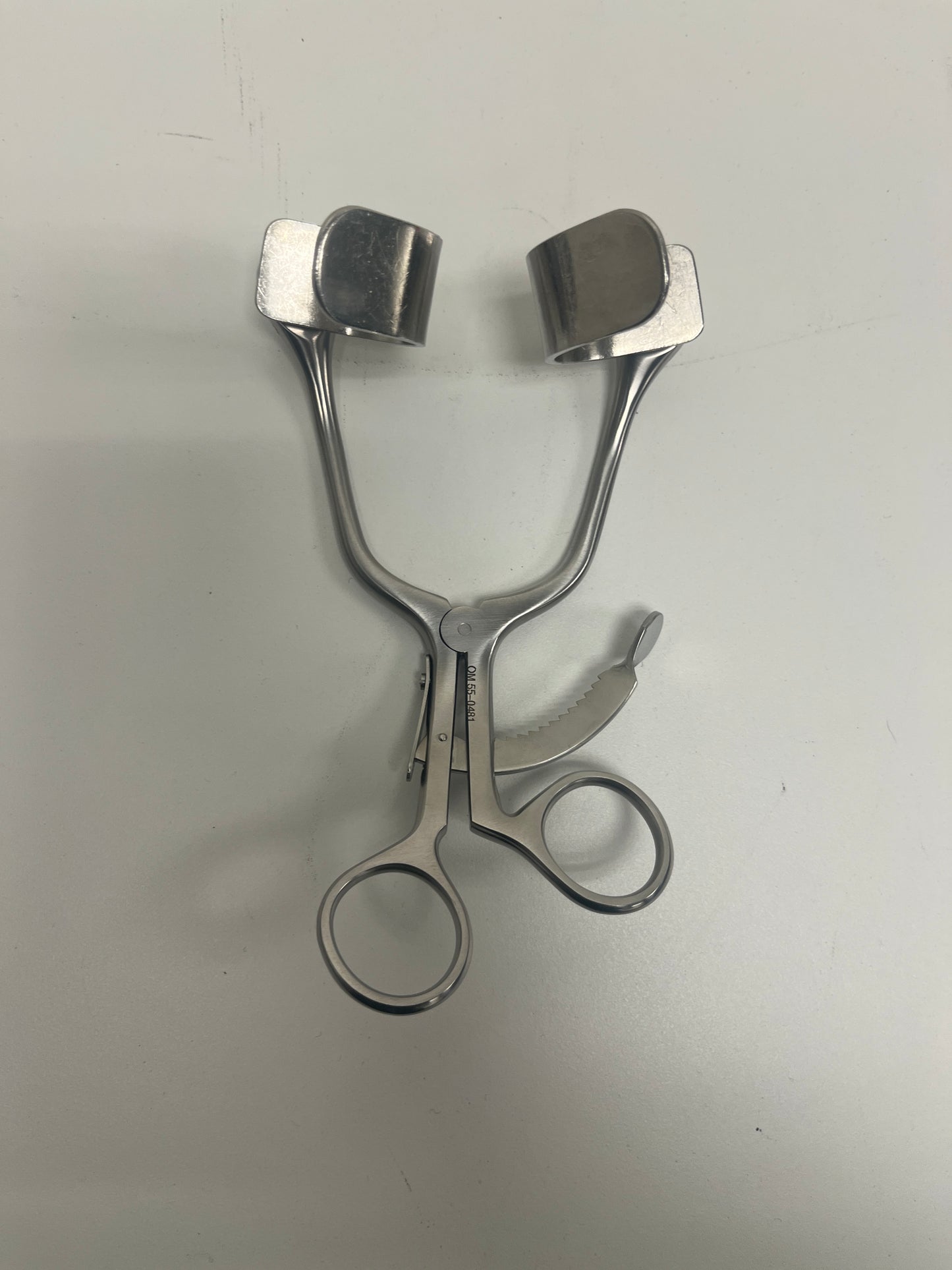 Shoulder Retractor