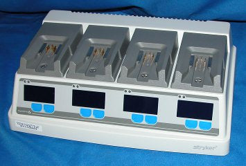 Stryker 6110-120 System 6 Battery Charger