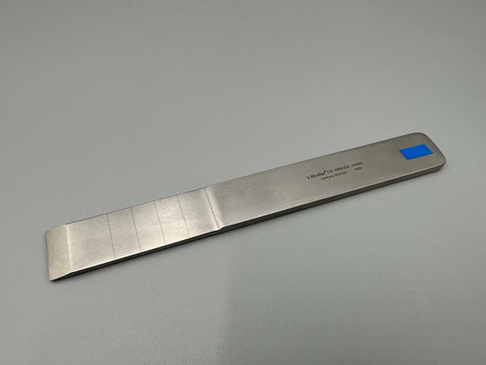 Osteotome  Straight 22 mm Wide