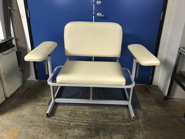 Custom Comfort 1202-sxxl Blood Draw