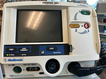 LIFEPAK 20E DEFIBRILLATOR/MONITOR