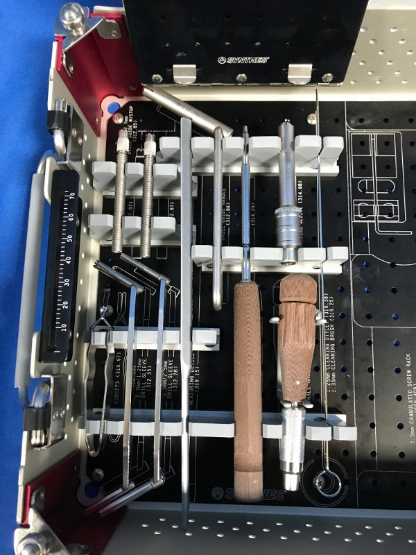 SYNTHES 3.5MM CANNULATED SCREW SET