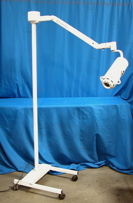 Medical Illumination 022813 Centura Mobile Diagnostic Exam Light