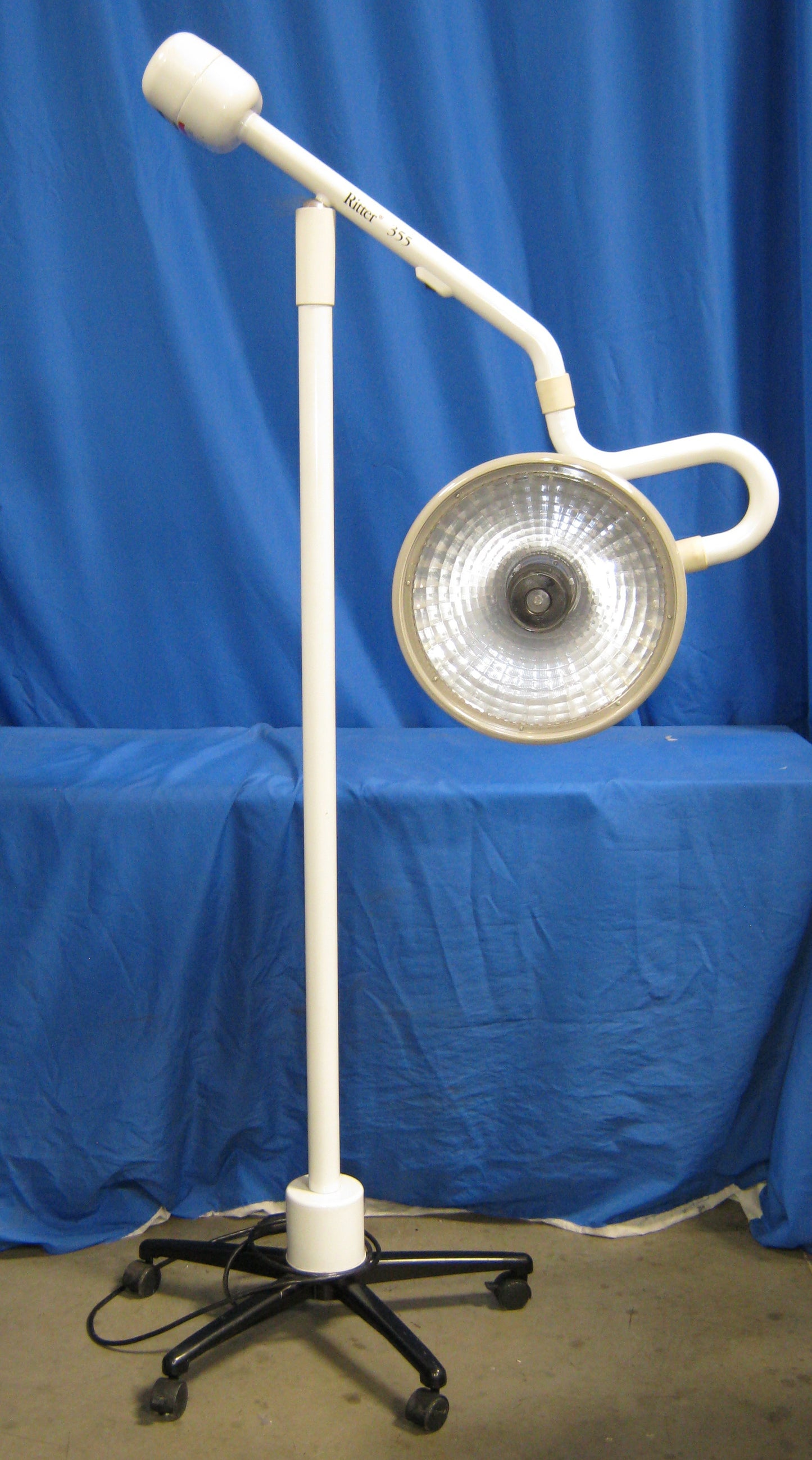 Midmark Ritter 355-022 Mobile Minor Surgery/Procedure Light