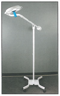 STARTROL 4-POD LED MOBILE EXAM LIGHT, NEW, BALANCE ARM