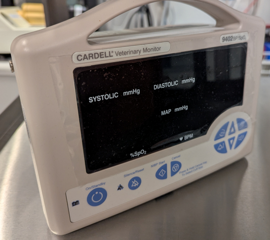 Midmark Cardell 9401BP Veterinary Monitor