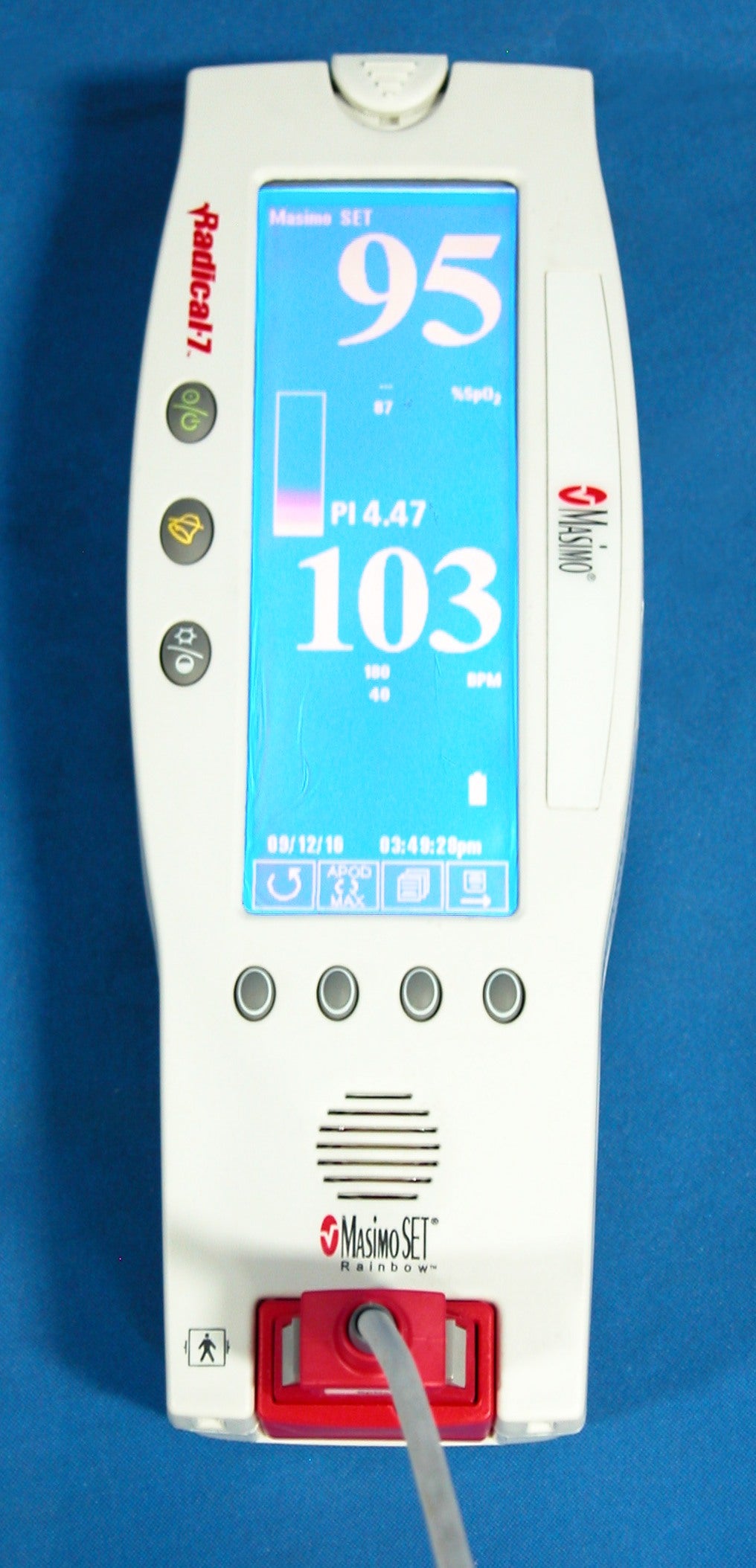 Masimo Radical-7 Handheld Pulse Oximeter with Docking Station
