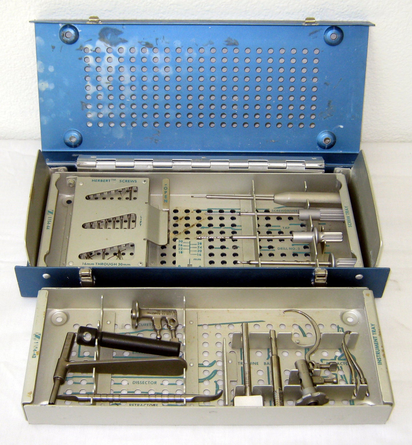 Zimmer 1154-50 Herbert Bone Screw And Instrumentation Set