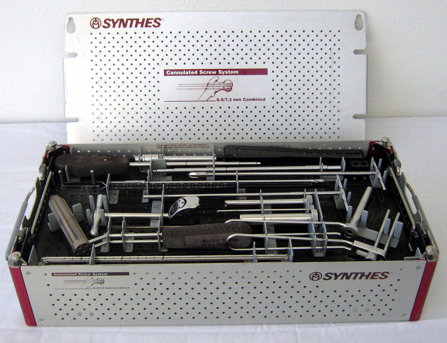 Synthes 105.190 6.5mm/7.3mm Combined Cannulated Screw System
