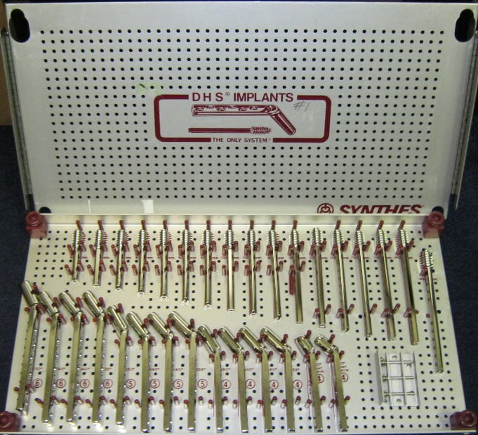 Synthes 105.35 DHS Universal Implant Set