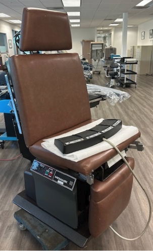 Ritter 111 Power Exam Table