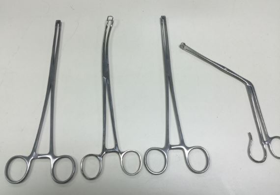 TONSIL SEIZING FORCEPS - USED