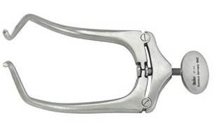 Wallace Stifle Retractor, 5.5in